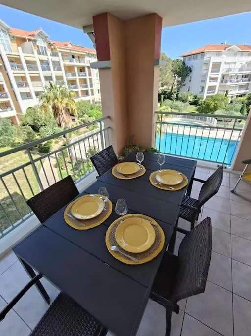 Les Calanques D'Azur Apartment Saint Aygulf